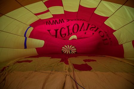 remplir montgolfière avec de l'air